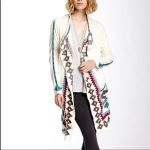 JW Lela Wrap/cardigan